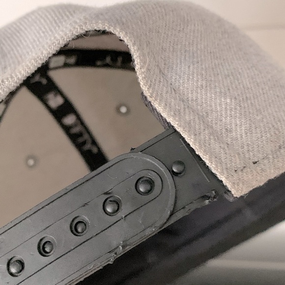 5/$25 New Era Chicago Bulls Snap Back - Picture 5 of 8